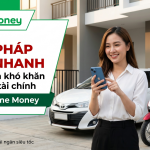 Khách hàng nữ mỉm cười sử dụng điện thoại đăng ký giải pháp vay nhanh qua iCloud và vay bằng đăng ký xe ô tô, xe máy tại Home Money. Dịch vụ uy tín giúp vượt qua khó khăn tài chính với hồ sơ đơn giản, giải ngân siêu tốc.