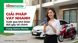 Khách hàng nữ mỉm cười sử dụng điện thoại đăng ký giải pháp vay nhanh qua iCloud và vay bằng đăng ký xe ô tô, xe máy tại Home Money. Dịch vụ uy tín giúp vượt qua khó khăn tài chính với hồ sơ đơn giản, giải ngân siêu tốc.